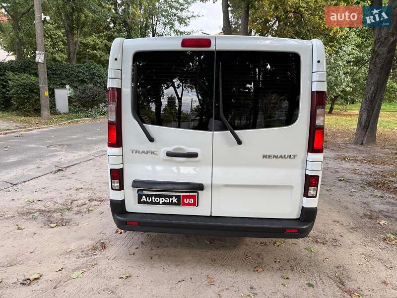 Мінівен Renault Trafic 2016 в Києві