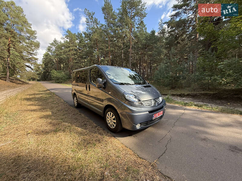 Мінівен Renault Trafic 2014 в Києві