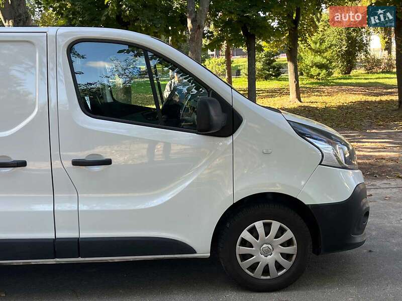 Грузовой фургон Renault Trafic 2018 в Киеве фото 13 Грузовой фургон Renault Trafic 2018 в Киеве