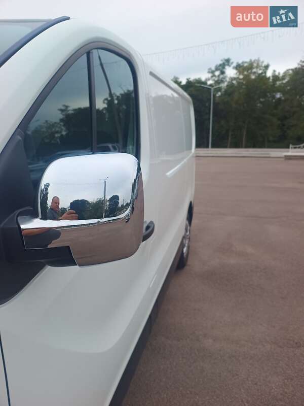 Грузовой фургон Renault Trafic 2021 в Коростене фото 32 Грузовой фургон Renault Trafic 2021 в Коростене