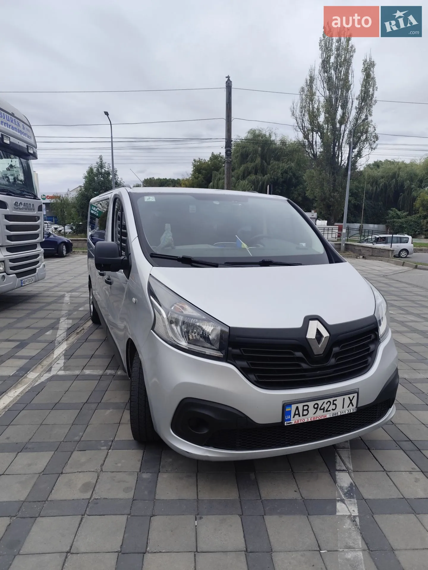 2016 Renault Trafic - мініатюра 8