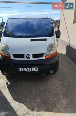 Минивэн Renault Trafic 2001 в Новоселице