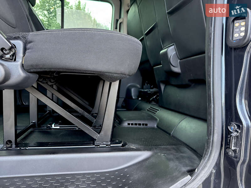 Минивэн Renault Trafic 2022 в Дубно