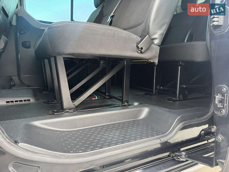 Минивэн Renault Trafic 2022 в Дубно