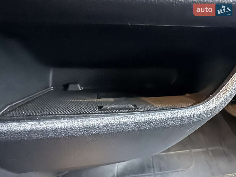 Минивэн Renault Trafic 2022 в Дубно