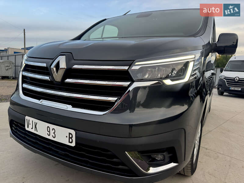 Минивэн Renault Trafic 2022 в Дубно