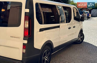 Минивэн Renault Trafic 2017 в Ужгороде