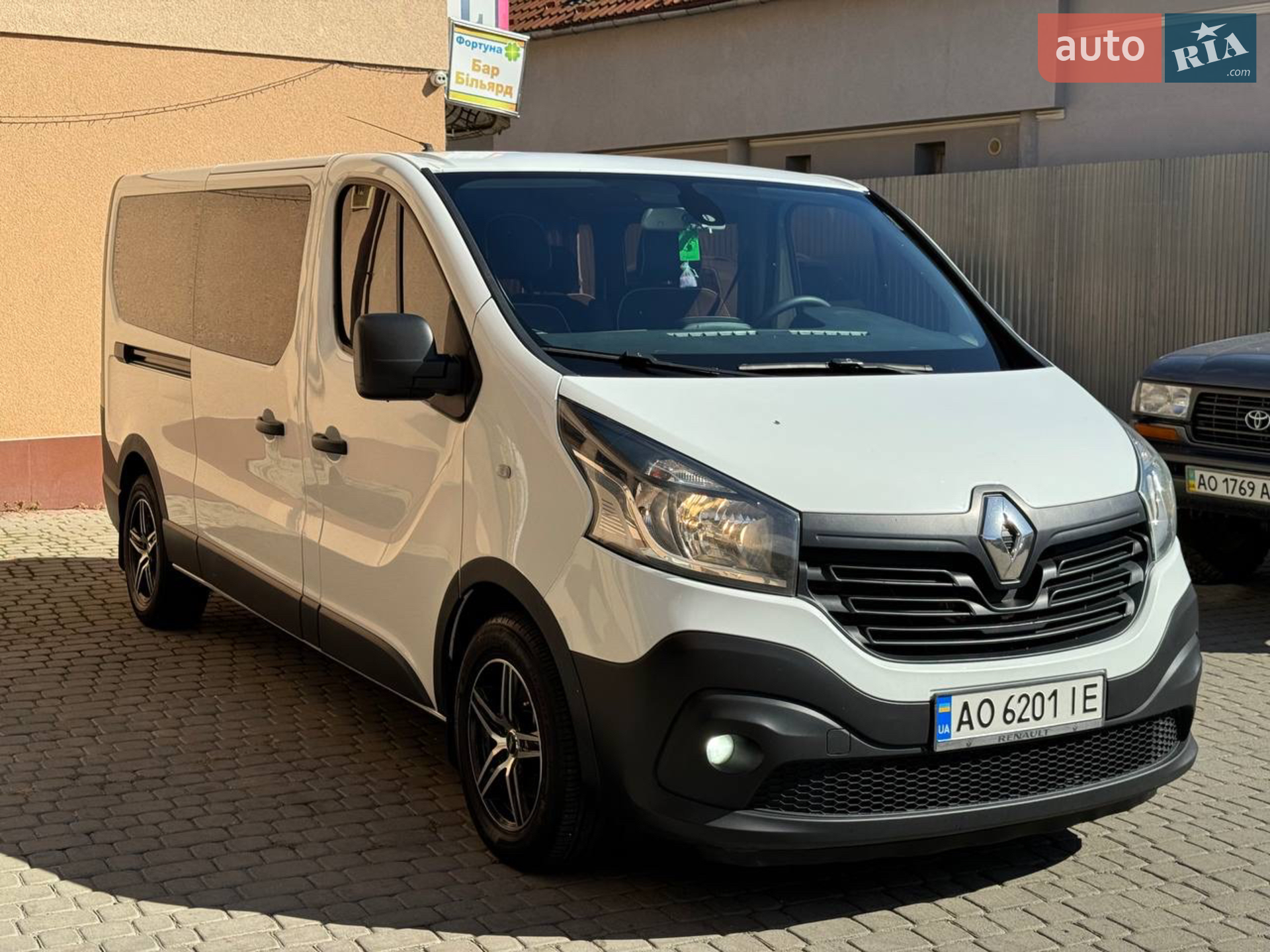 2017 Renault Trafic - мініатюра 11
