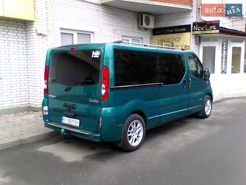 Мінівен Renault Trafic 2008 в Хмельницькому
