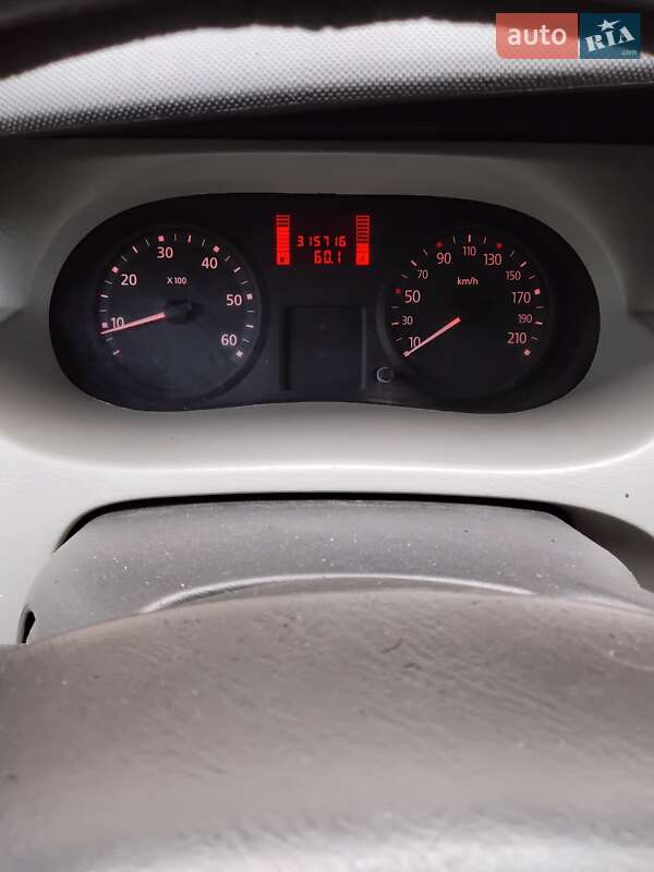 Мінівен Renault Trafic 2008 в Хмельницькому