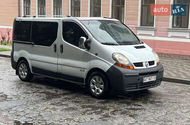 Мінівен Renault Trafic 2004 в Кіцмані