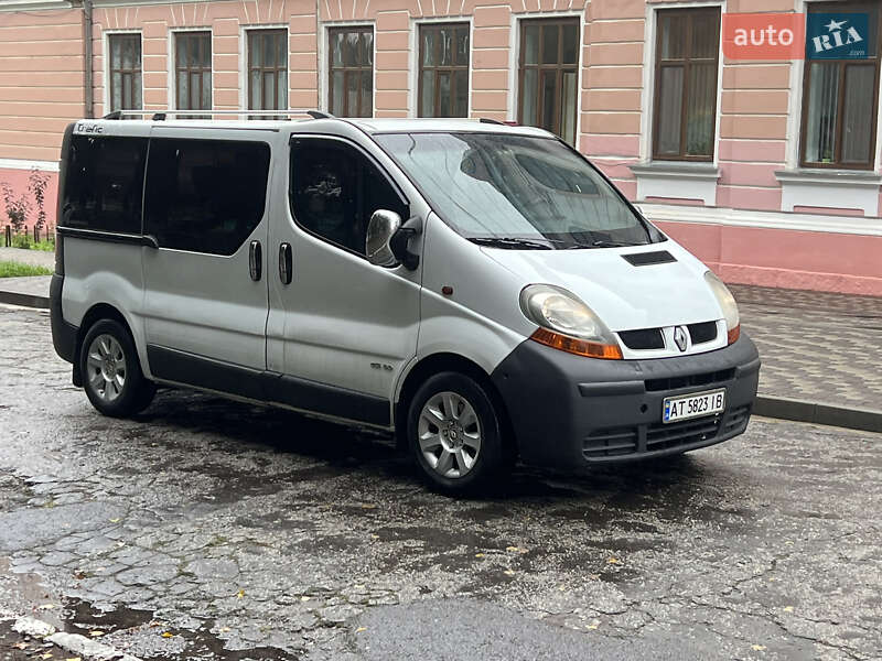 Renault Trafic 2004