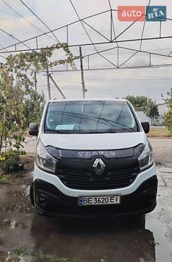 Мінівен Renault Trafic 2017 в Новому Бузі