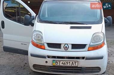 Вантажний фургон Renault Trafic 2005 в Одесі