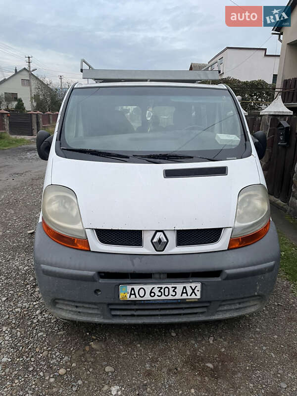 Renault Trafic 2003 Renault Trafic 2003