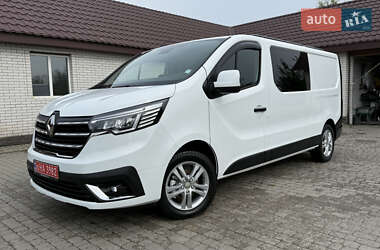 Грузопассажирский фургон Renault Trafic 2023 в Киеве