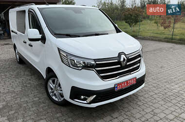 Грузопассажирский фургон Renault Trafic 2023 в Киеве