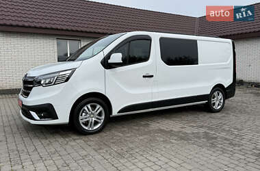 Грузопассажирский фургон Renault Trafic 2023 в Киеве