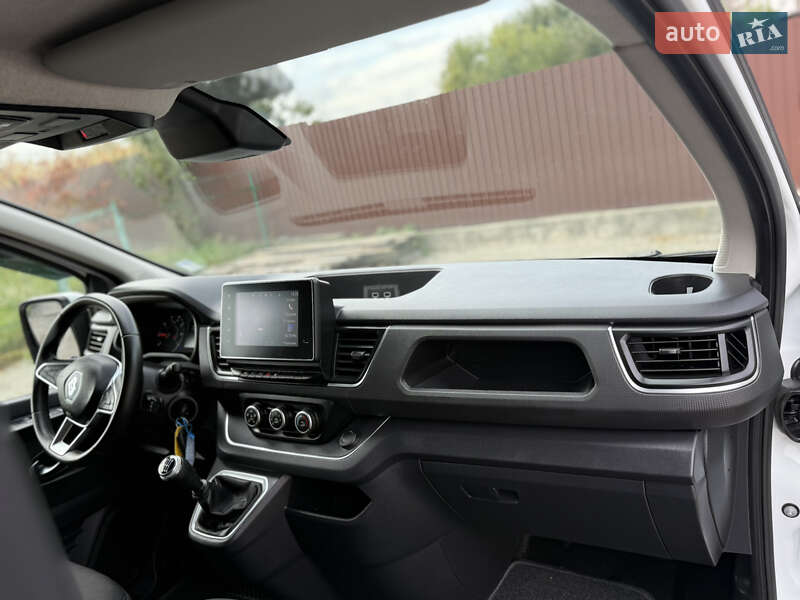 Грузопассажирский фургон Renault Trafic 2023 в Киеве фото 76 Грузопассажирский фургон Renault Trafic 2023 в Киеве