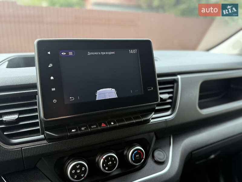 Грузопассажирский фургон Renault Trafic 2023 в Киеве фото 98 Грузопассажирский фургон Renault Trafic 2023 в Киеве