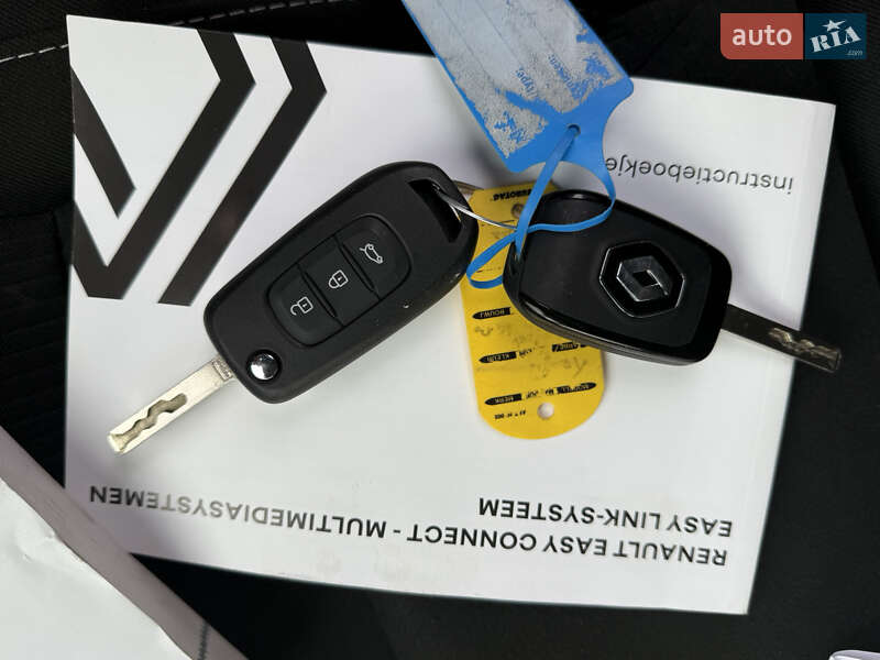 Грузопассажирский фургон Renault Trafic 2023 в Киеве фото 109 Грузопассажирский фургон Renault Trafic 2023 в Киеве