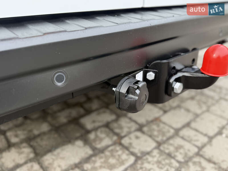 Грузопассажирский фургон Renault Trafic 2023 в Киеве фото 119 Грузопассажирский фургон Renault Trafic 2023 в Киеве