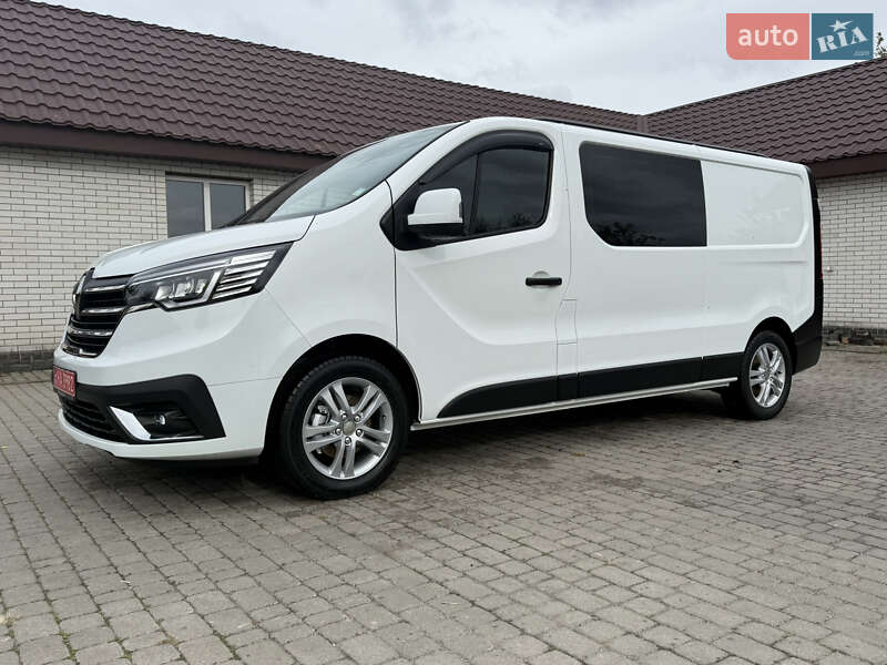 Грузопассажирский фургон Renault Trafic 2023 в Киеве фото 145 Грузопассажирский фургон Renault Trafic 2023 в Киеве