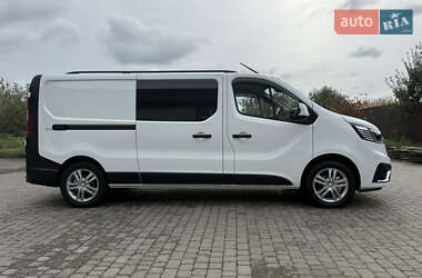 Грузопассажирский фургон Renault Trafic 2023 в Киеве