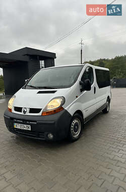 Мінівен Renault Trafic 2005 в Косові