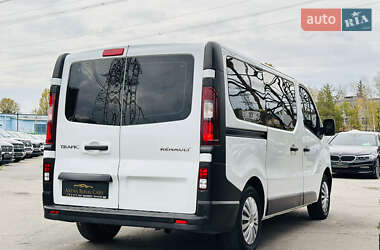 Мінівен Renault Trafic 2016 в 