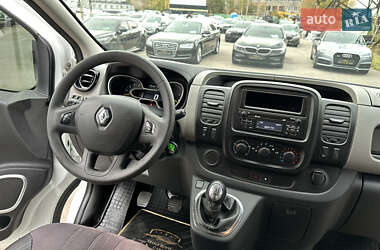 Мінівен Renault Trafic 2016 в 