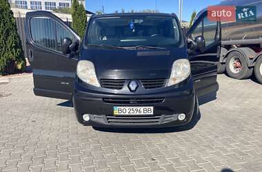 Минивэн Renault Trafic 2009 в 