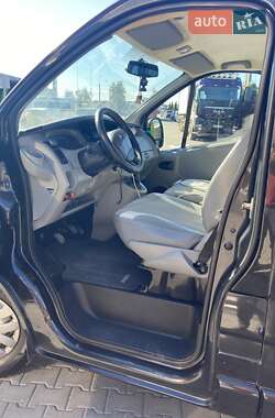 Минивэн Renault Trafic 2009 в 