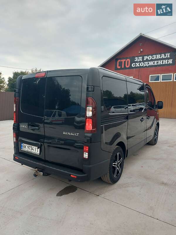 Мінівен Renault Trafic 2020 в Млиніві