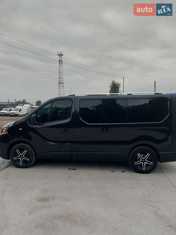Мінівен Renault Trafic 2020 в Млиніві