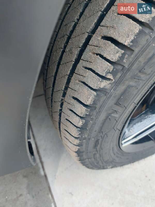 Мінівен Renault Trafic 2020 в Млиніві