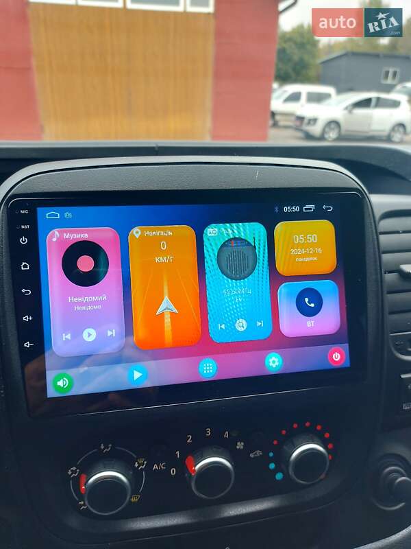 Мінівен Renault Trafic 2020 в Млиніві