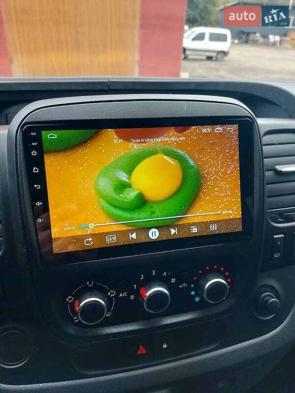 Мінівен Renault Trafic 2020 в Млиніві