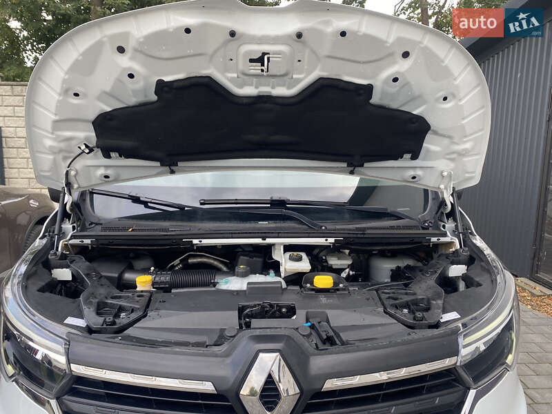 Вантажний фургон Renault Trafic 2022 в Радивиліві фото 36 Вантажний фургон Renault Trafic 2022 в Радивиліві