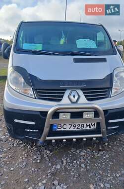 Мінівен Renault Trafic 2008 в Львові