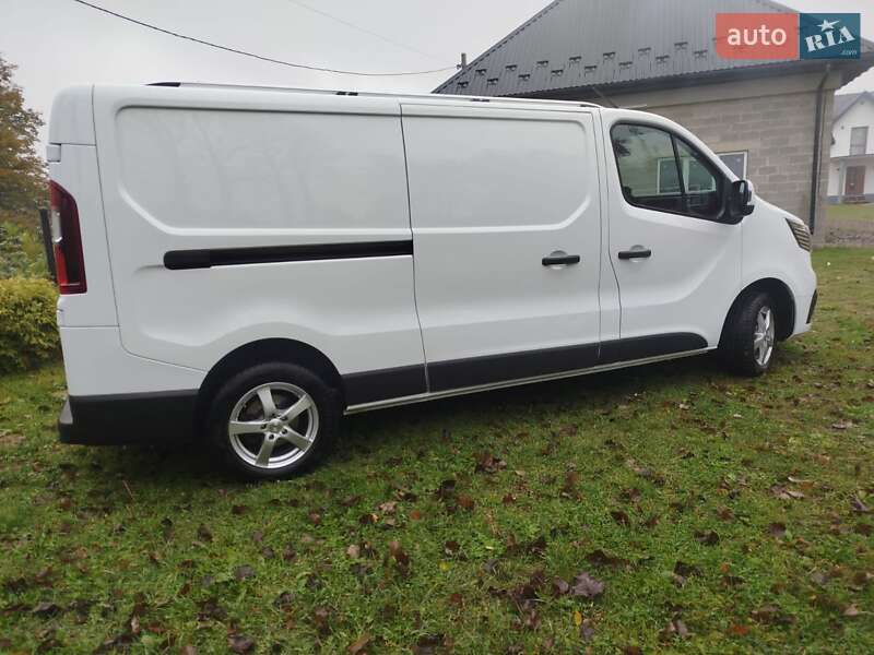 Грузовой фургон Renault Trafic 2023 в Львове