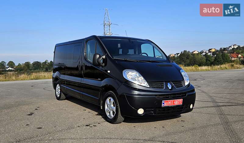 Мінівен Renault Trafic 2013 в Дрогобичі