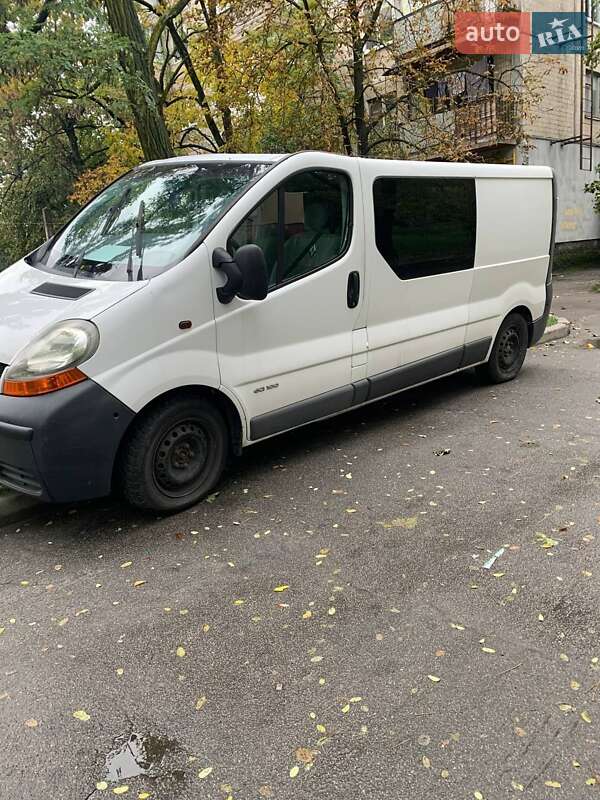 Мінівен Renault Trafic 2005 в Києві фото 7 Мінівен Renault Trafic 2005 в Києві
