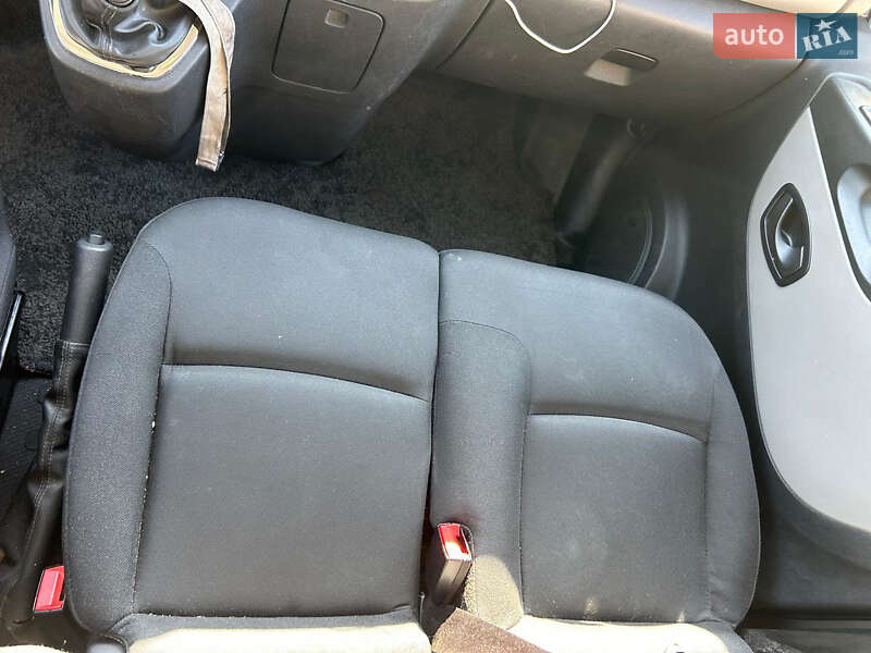 Мінівен Renault Trafic 2017 в Дніпрі