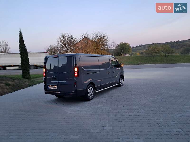 Грузовой фургон Renault Trafic 2022 в Черновцах