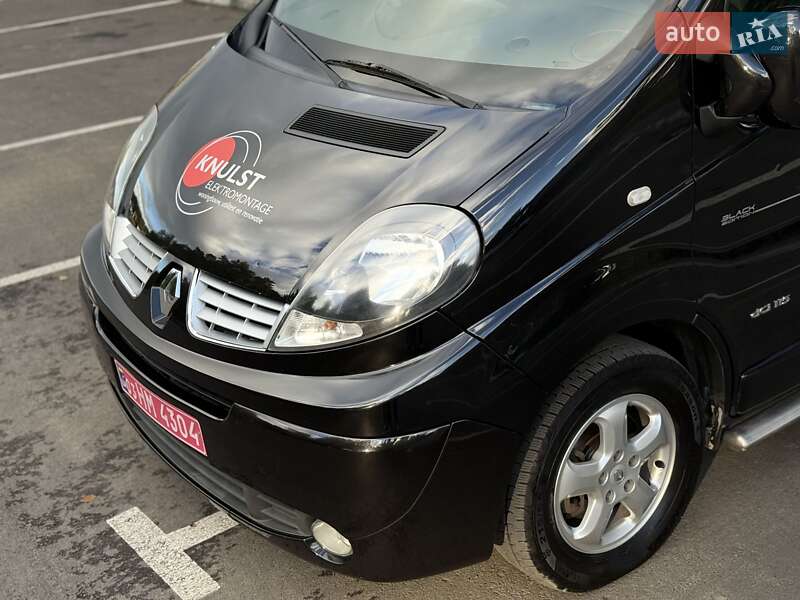 Грузовой фургон Renault Trafic 2012 в Дубно