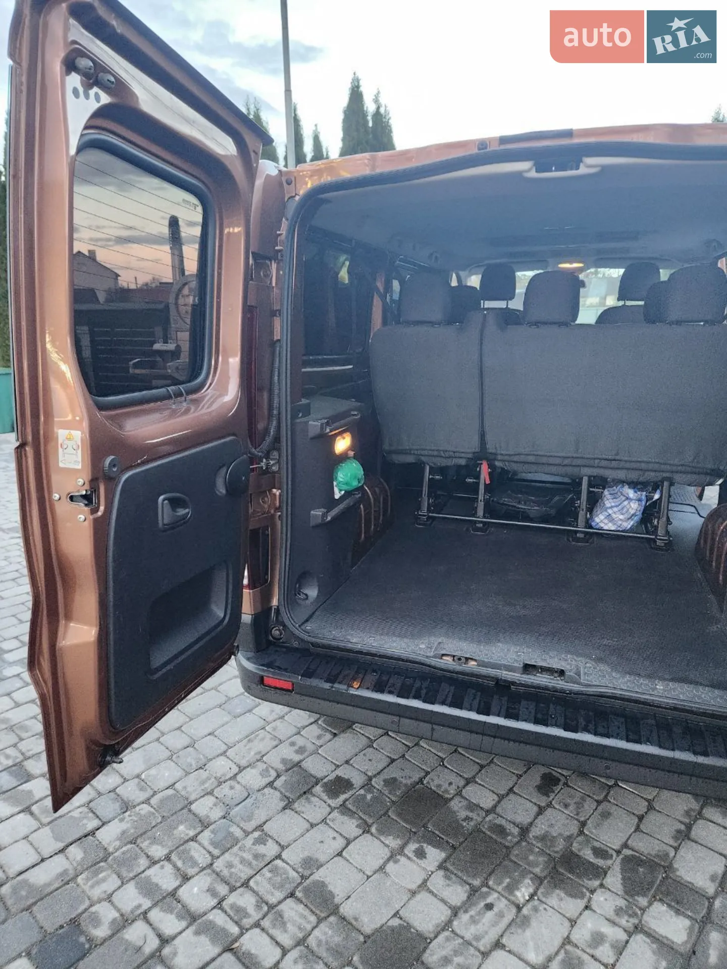 2015 Renault Trafic - мініатюра 18