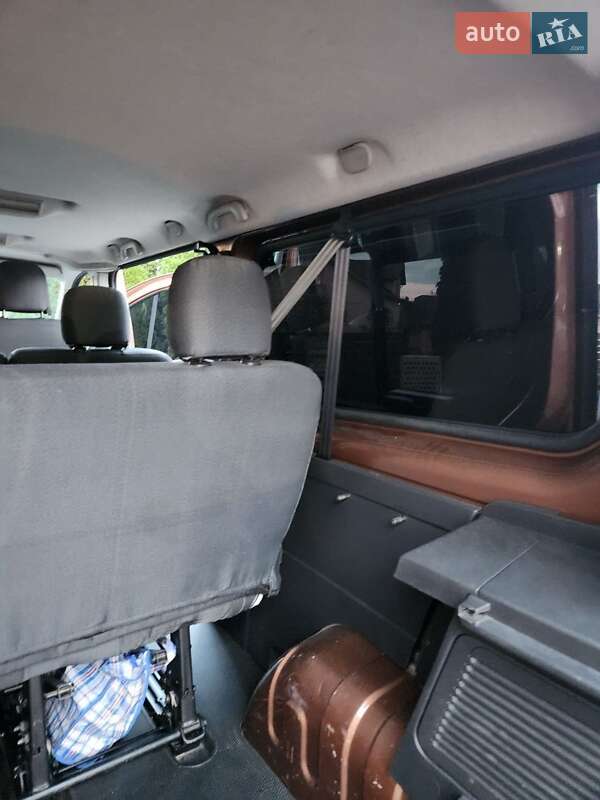 Минивэн Renault Trafic 2015 в Ивано-Франковске