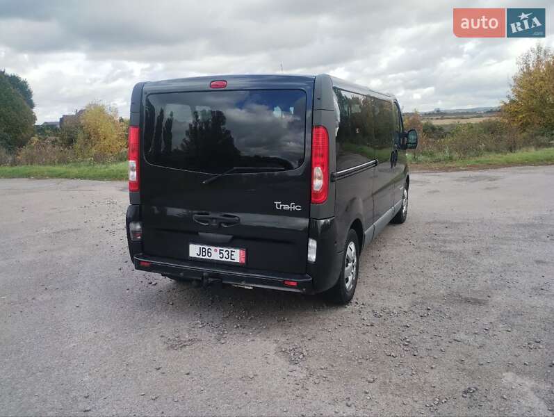 Минивэн Renault Trafic 2014 в Дубно