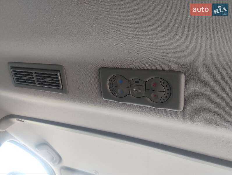 Минивэн Renault Trafic 2014 в Дубно